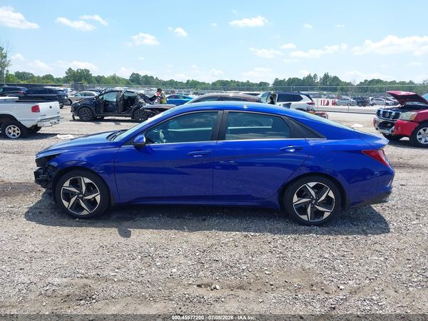 2022 HYUNDAI ELANTRA SEL