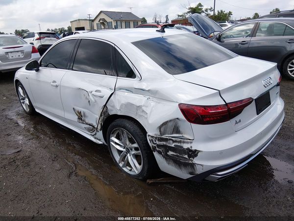 2022 AUDI A4
