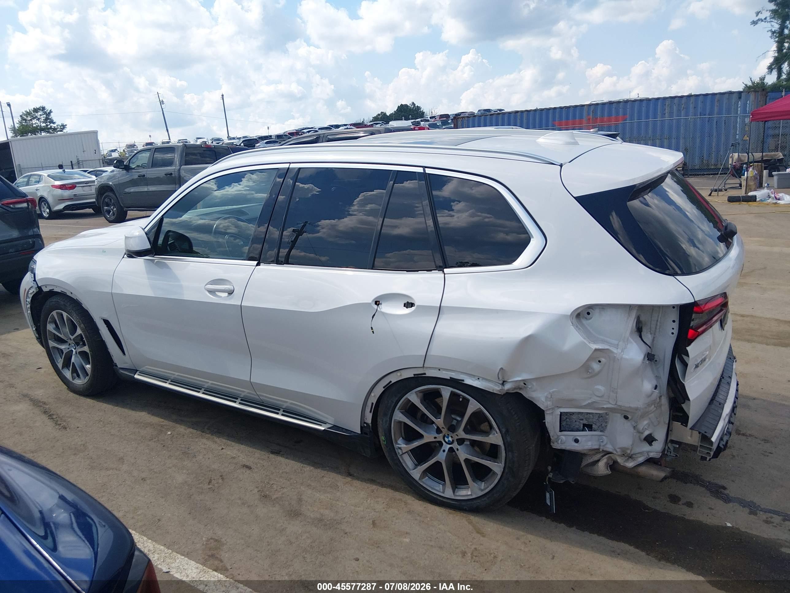 2023 BMW X5 SDRIVE40I
