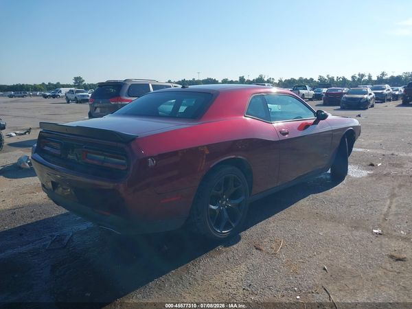 2020 DODGE CHALLENGER SXT