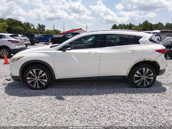 2018 INFINITI QX30 PREMIUM