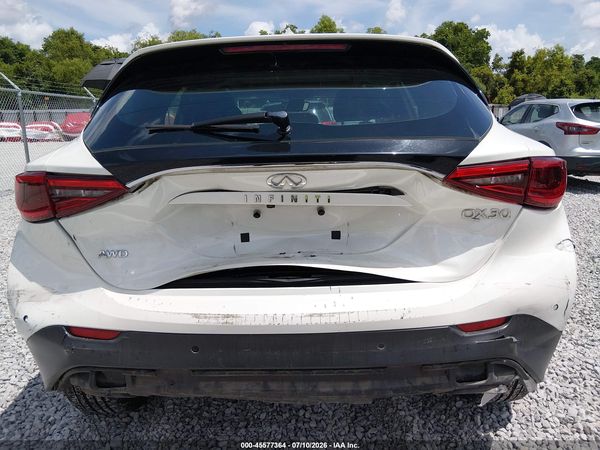 2018 INFINITI QX30 PREMIUM
