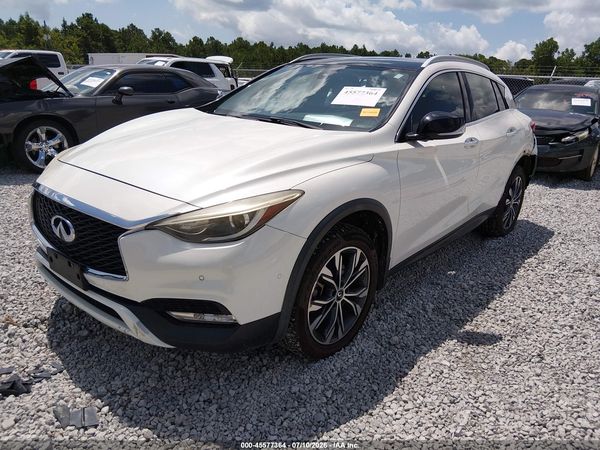 2018 INFINITI QX30 PREMIUM