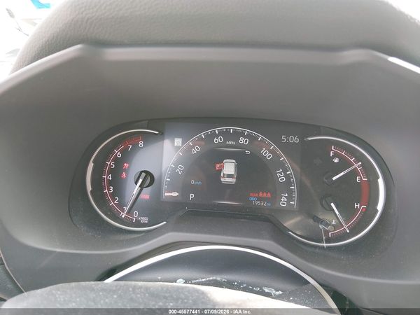 2025 TOYOTA RAV4 LE