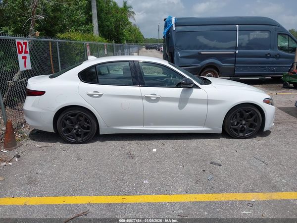 2021 ALFA ROMEO GIULIA RWD