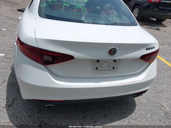 2021 ALFA ROMEO GIULIA RWD