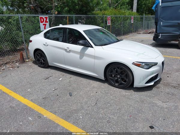 2021 ALFA ROMEO GIULIA RWD