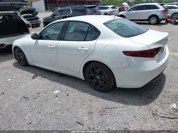 2021 ALFA ROMEO GIULIA RWD