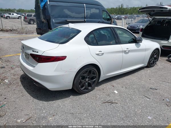 2021 ALFA ROMEO GIULIA RWD