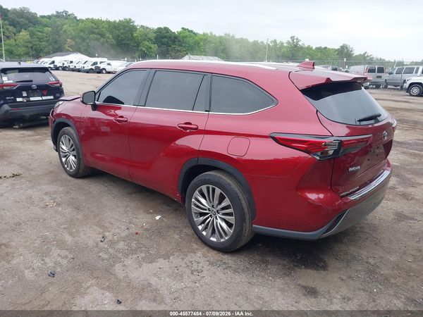 2023 TOYOTA HIGHLANDER PLATINUM