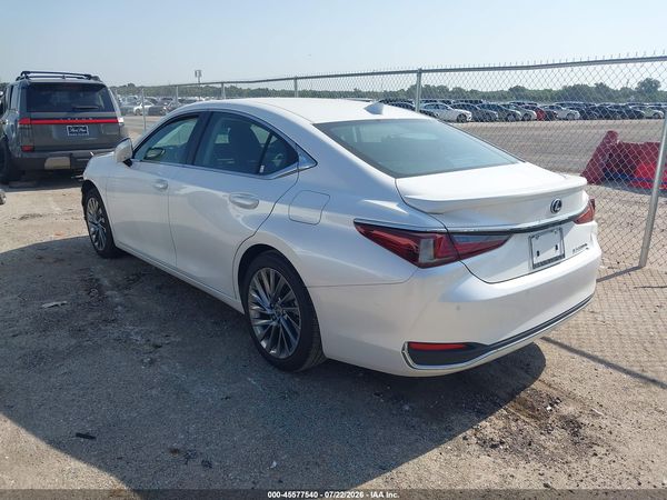 2024 LEXUS ES 300H LUXURY