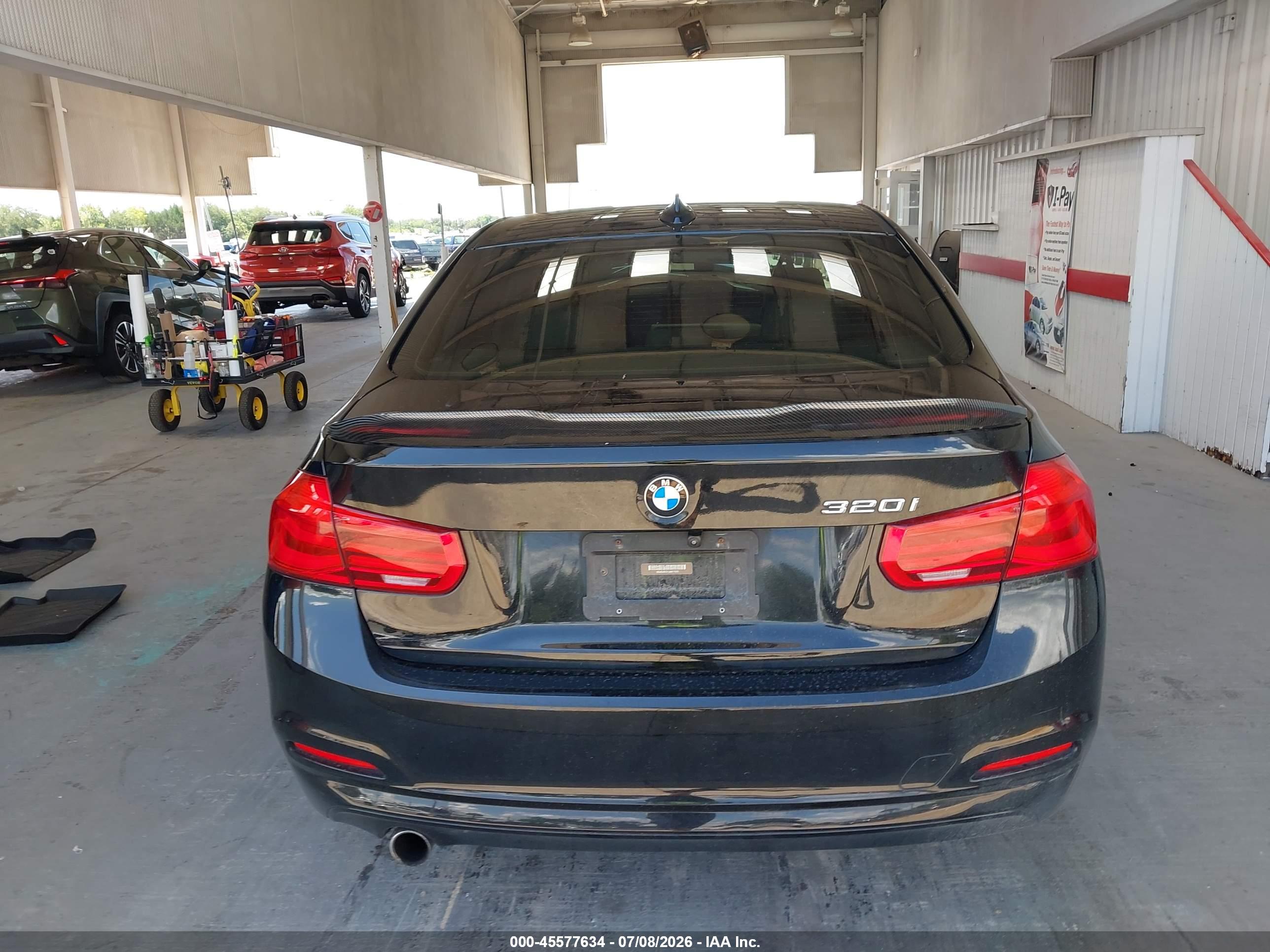 2016 BMW 320I