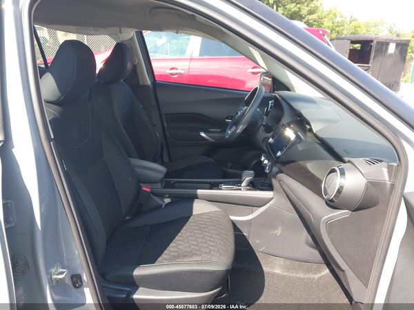 2024 NISSAN KICKS SV XTRONIC CVT