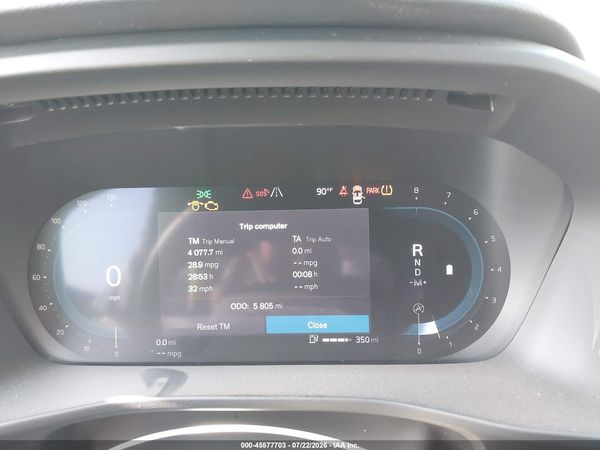 2024 VOLVO XC40 B5 CORE BRIGHT THEME