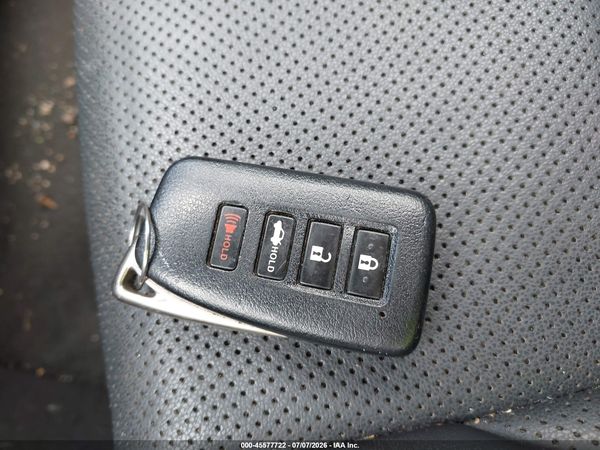 2017 LEXUS RC 200T