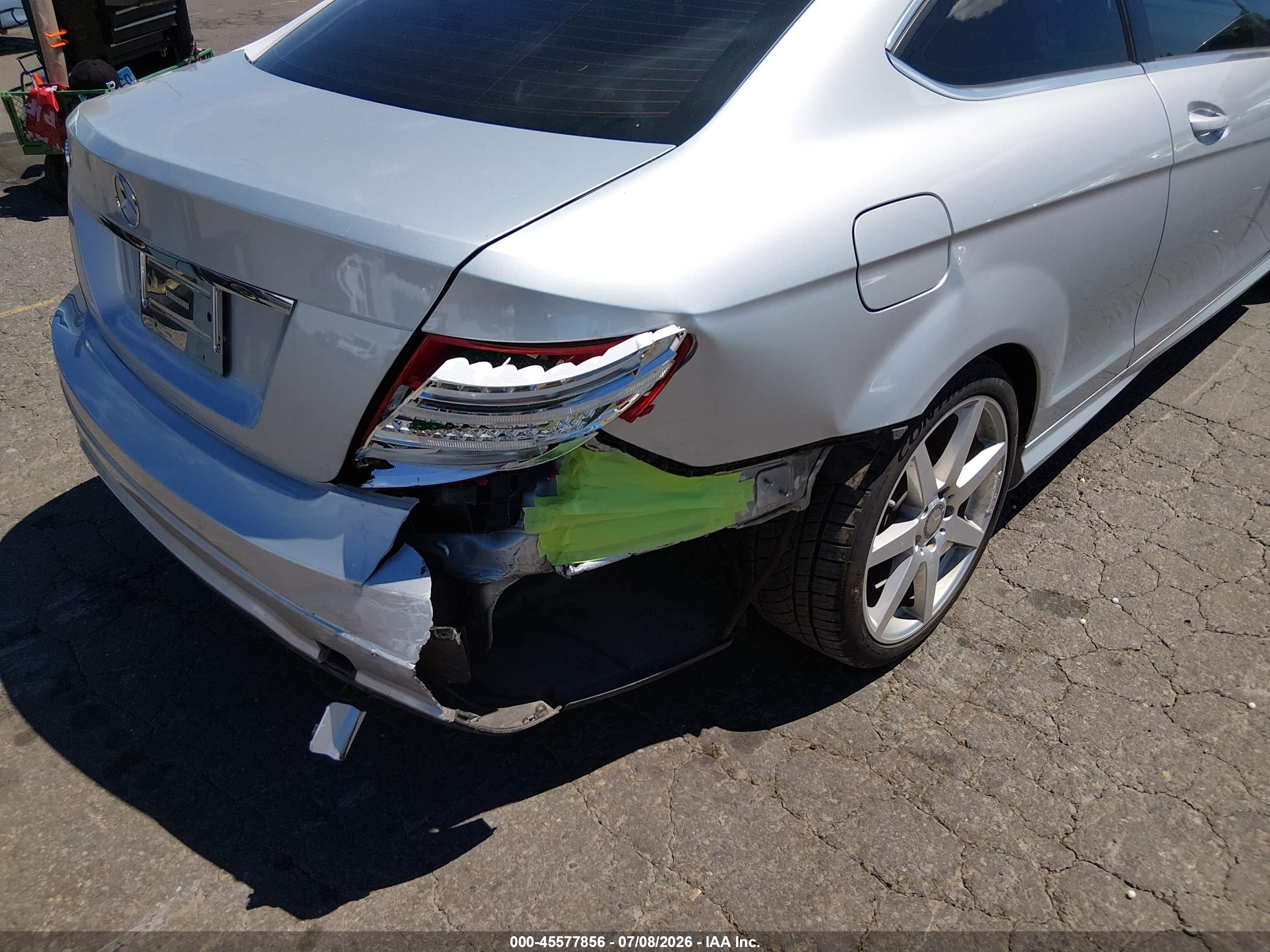 2014 MERCEDES-BENZ C 250 C250