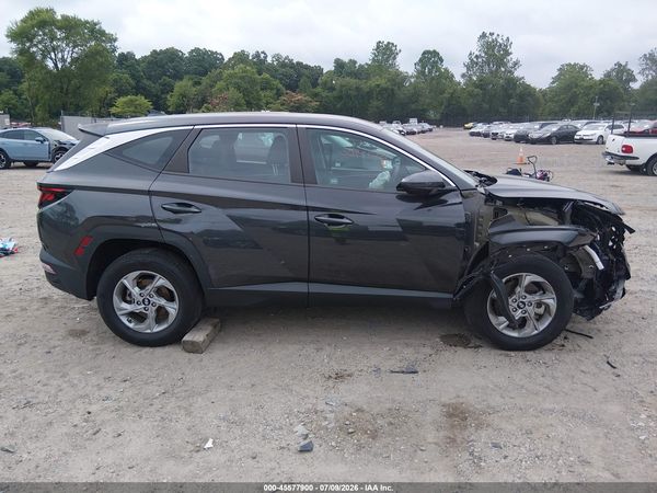 2022 HYUNDAI TUCSON SE