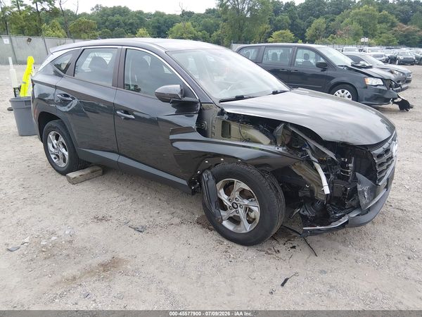 2022 HYUNDAI TUCSON SE