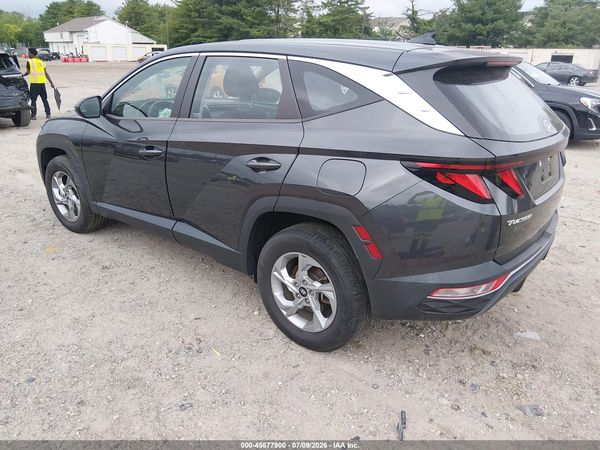 2022 HYUNDAI TUCSON SE