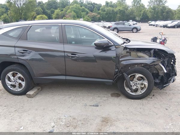 2022 HYUNDAI TUCSON SE