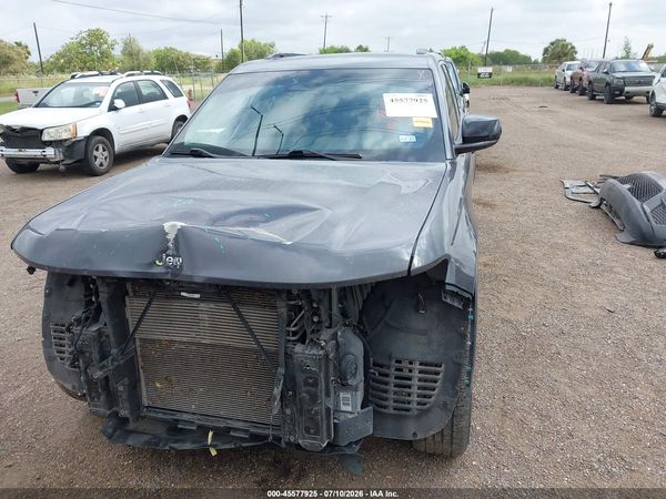 2022 JEEP GRAND CHEROKEE LAREDO 4X2
