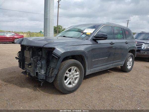 2022 JEEP GRAND CHEROKEE LAREDO 4X2