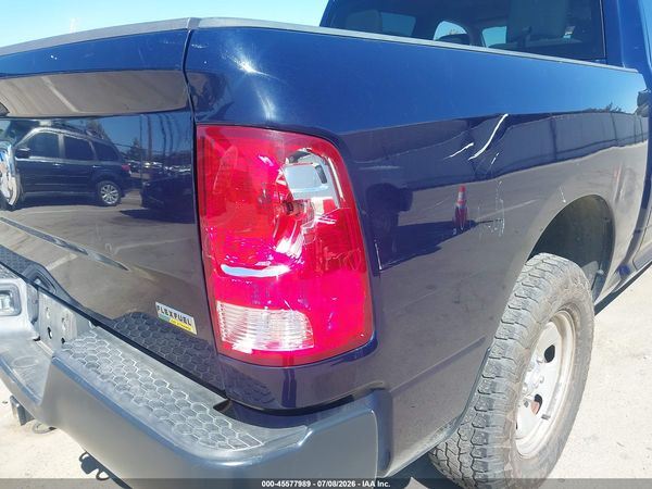 2018 RAM 1500 TRADESMAN  4X2 5'7 BOX