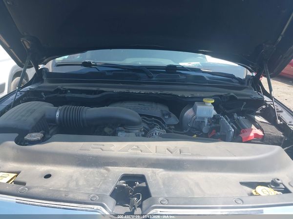 2021 RAM 1500 LARAMIE  4X4 5'7 BOX