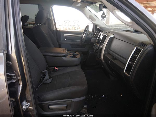 2020 RAM 1500 CLASSIC WARLOCK  4X2 6'4 BOX