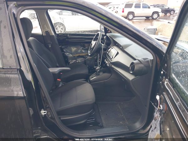2023 NISSAN KICKS S XTRONIC CVT