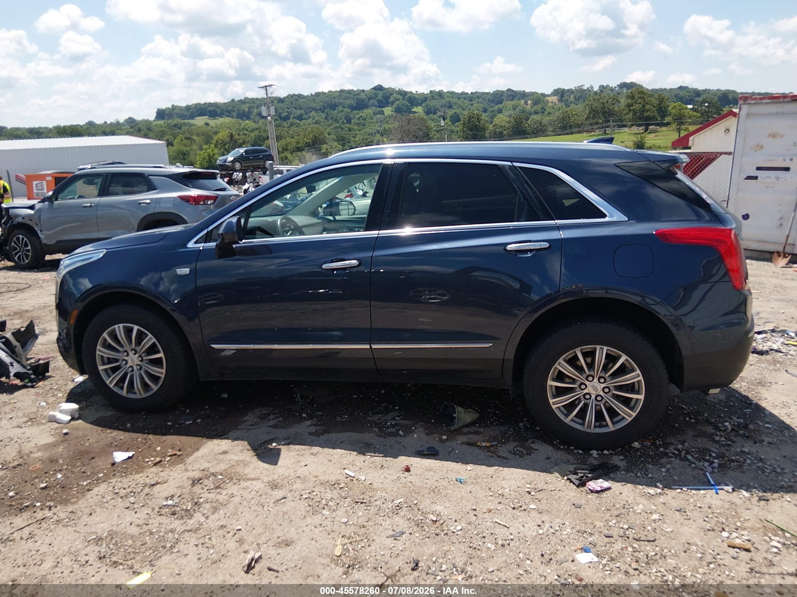 2018 CADILLAC XT5 LUXURY