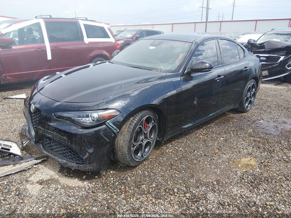 2022 ALFA ROMEO GIULIA VELOCE TI RWD