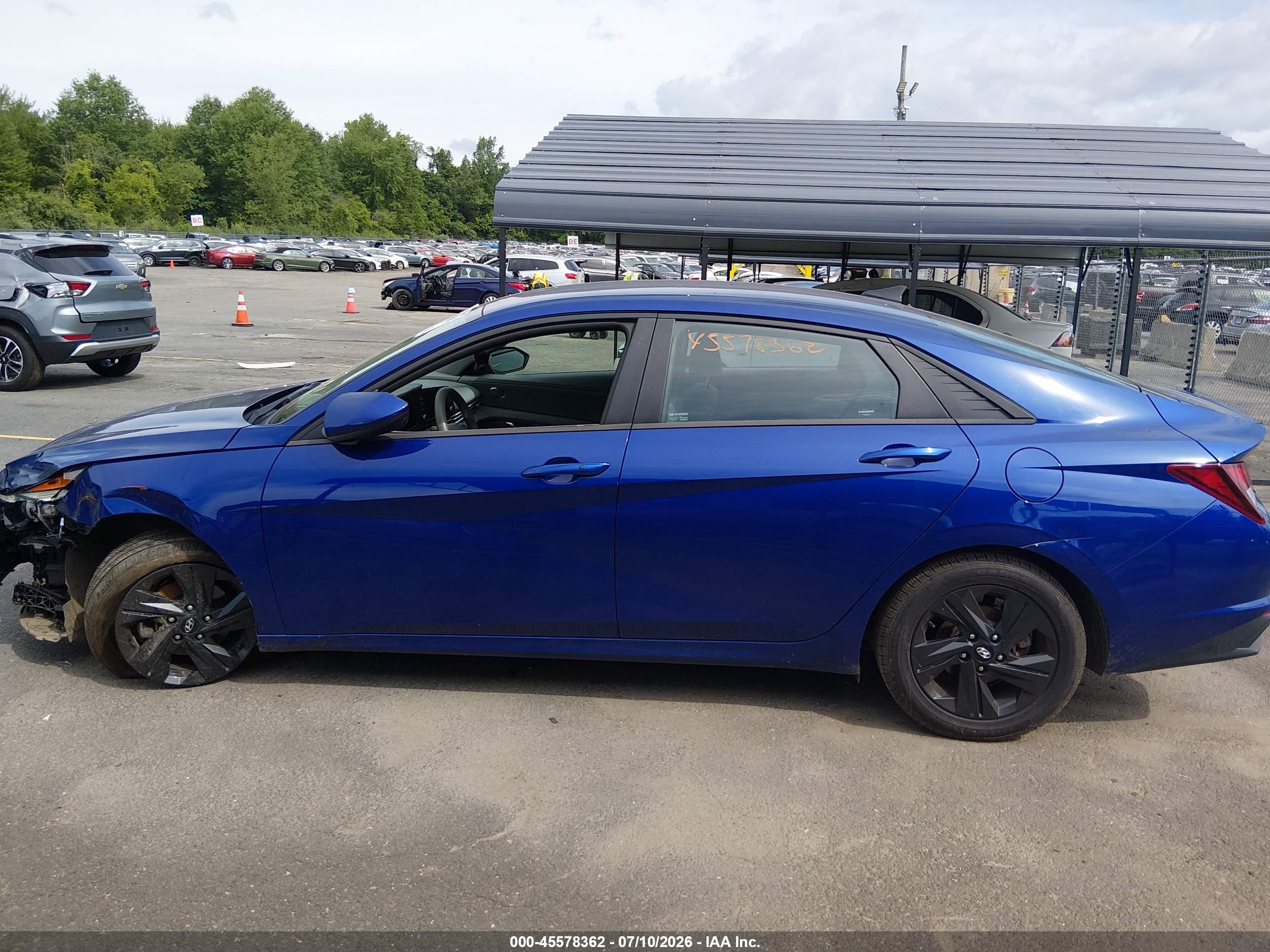 2022 HYUNDAI ELANTRA SEL