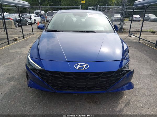 2022 HYUNDAI ELANTRA SEL