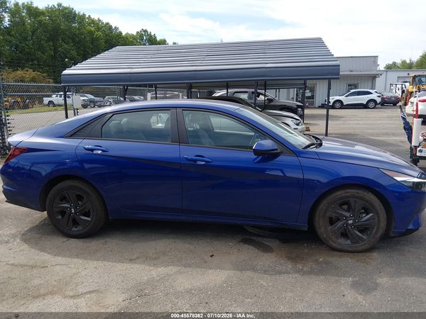 2022 HYUNDAI ELANTRA SEL