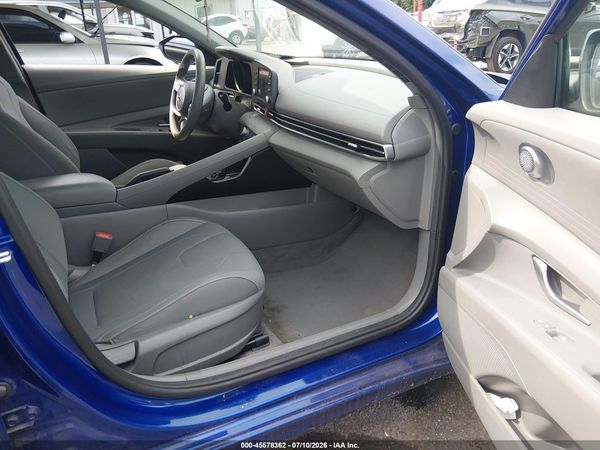 2022 HYUNDAI ELANTRA SEL