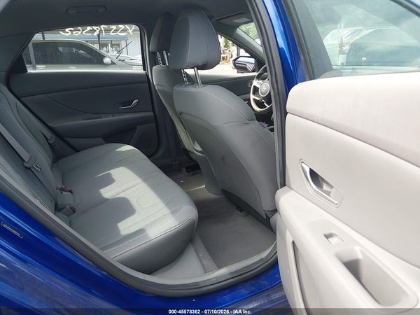 2022 HYUNDAI ELANTRA SEL
