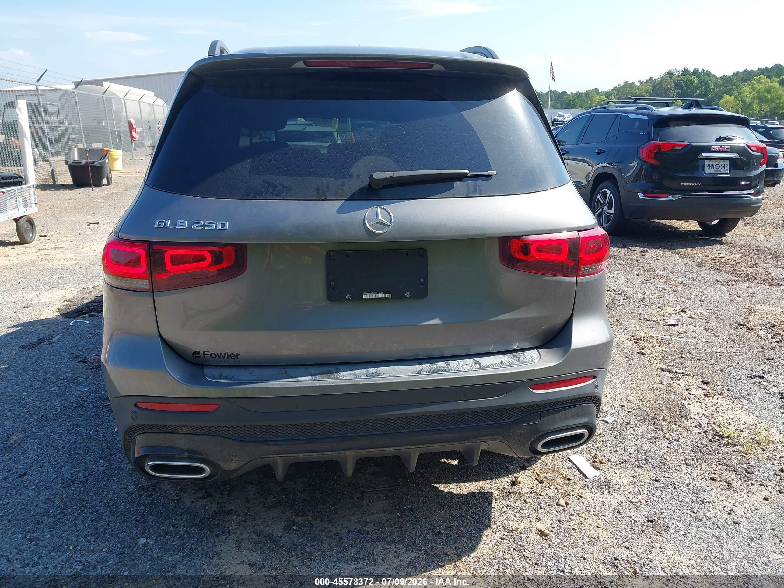 2023 MERCEDES-BENZ GLB 250 GLB250