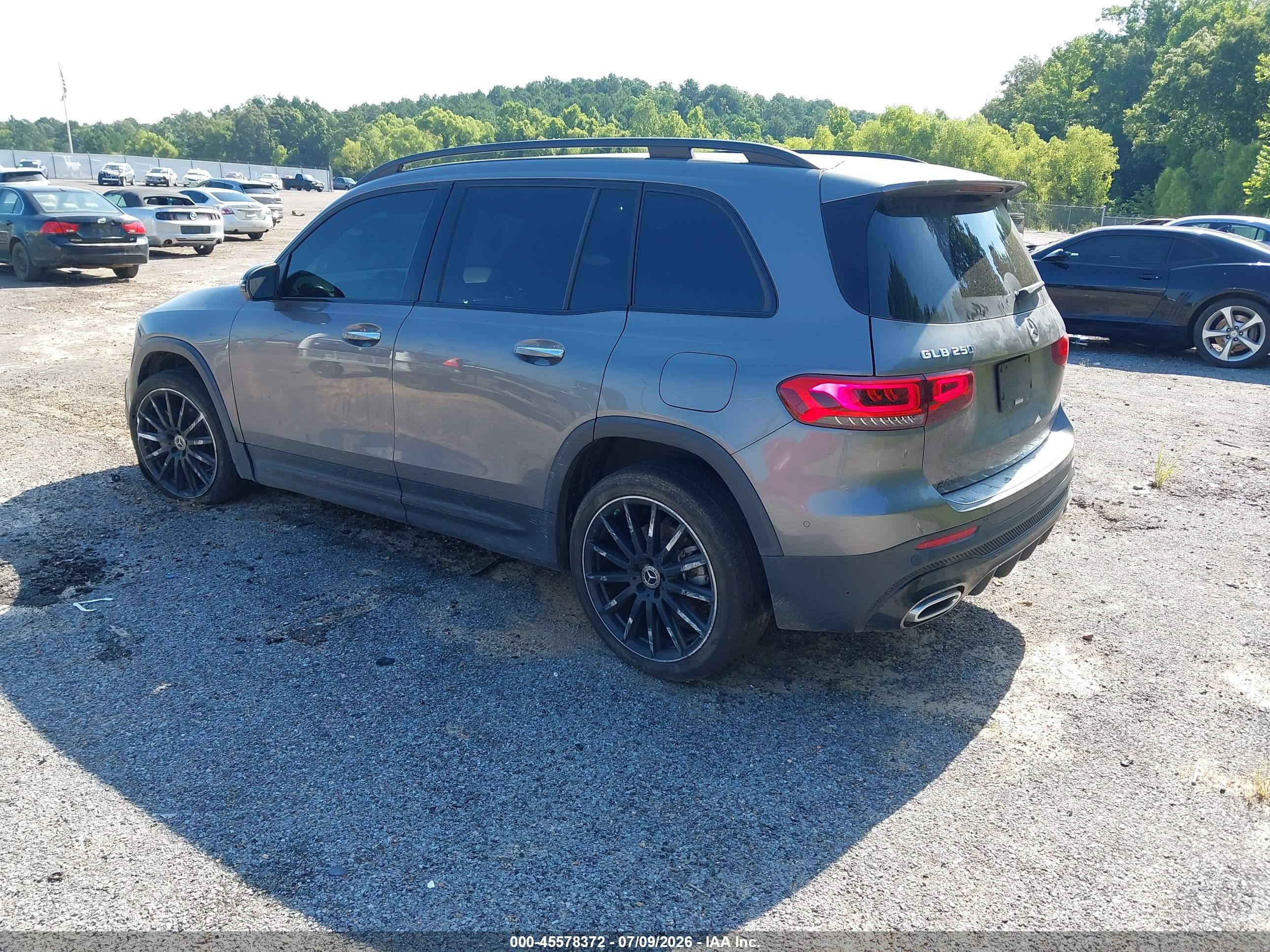 2023 MERCEDES-BENZ GLB 250 GLB250