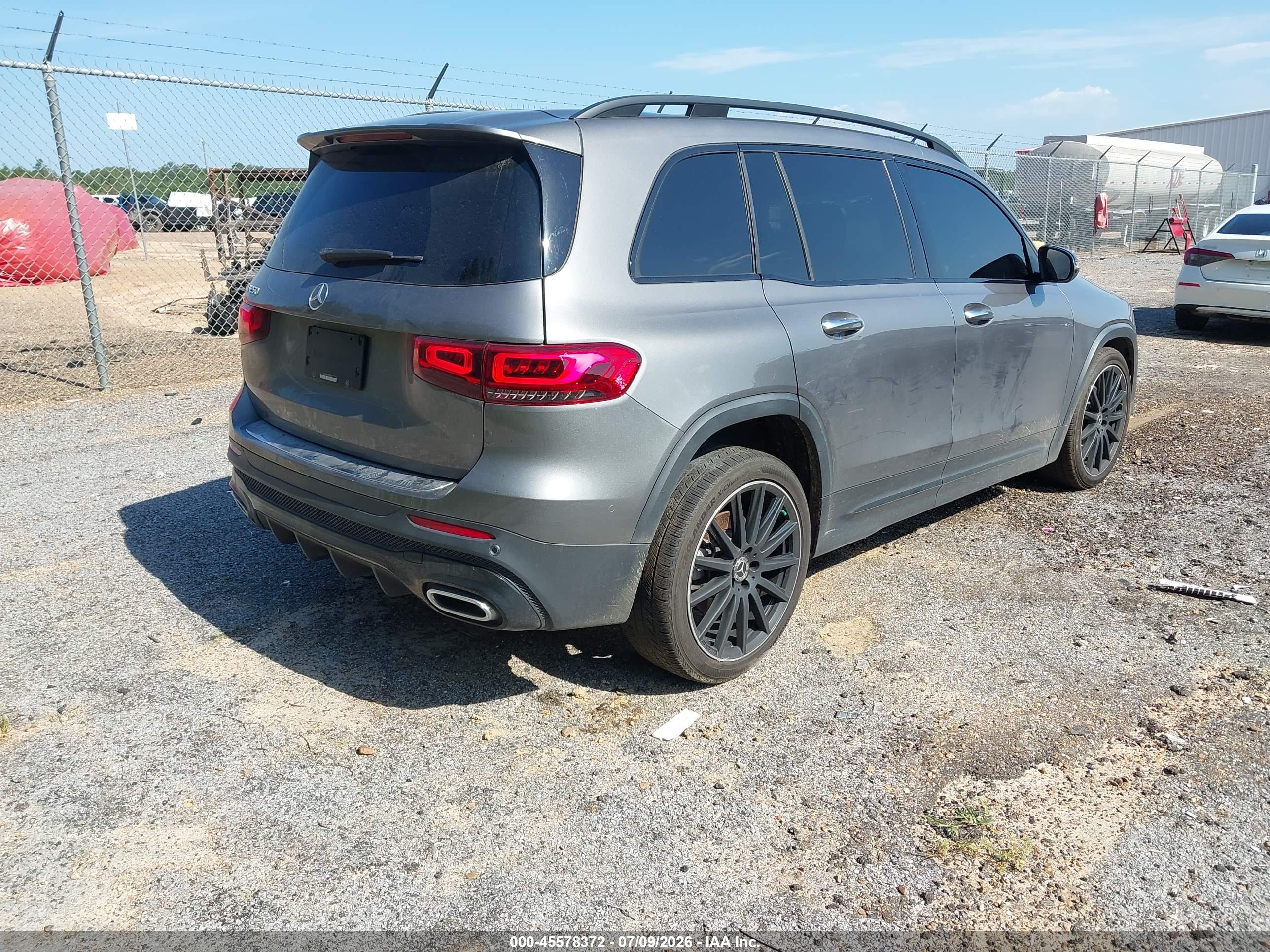 2023 MERCEDES-BENZ GLB 250 GLB250