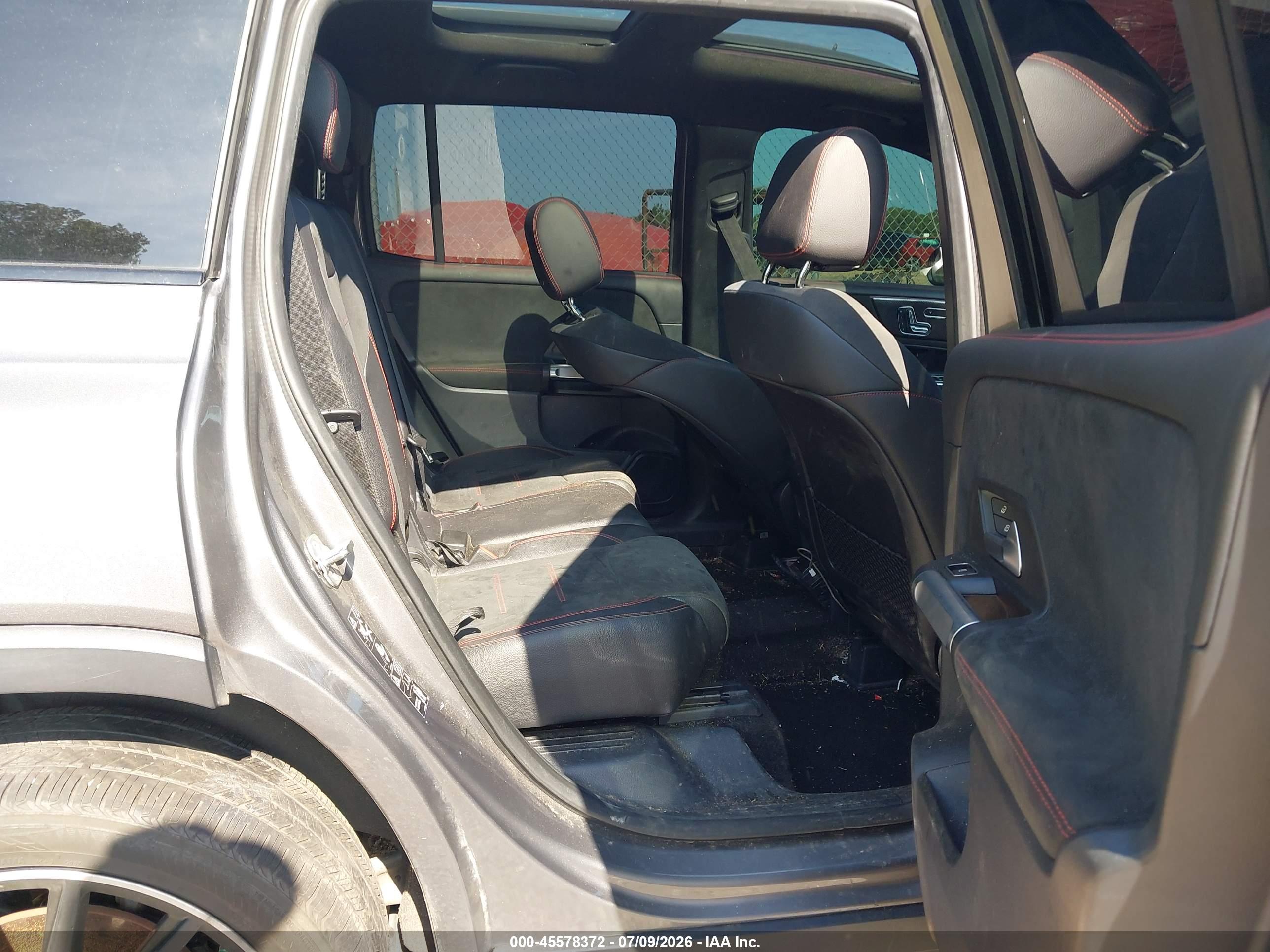 2023 MERCEDES-BENZ GLB 250 GLB250
