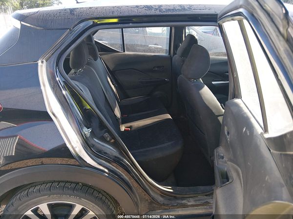 2018 NISSAN KICKS SV