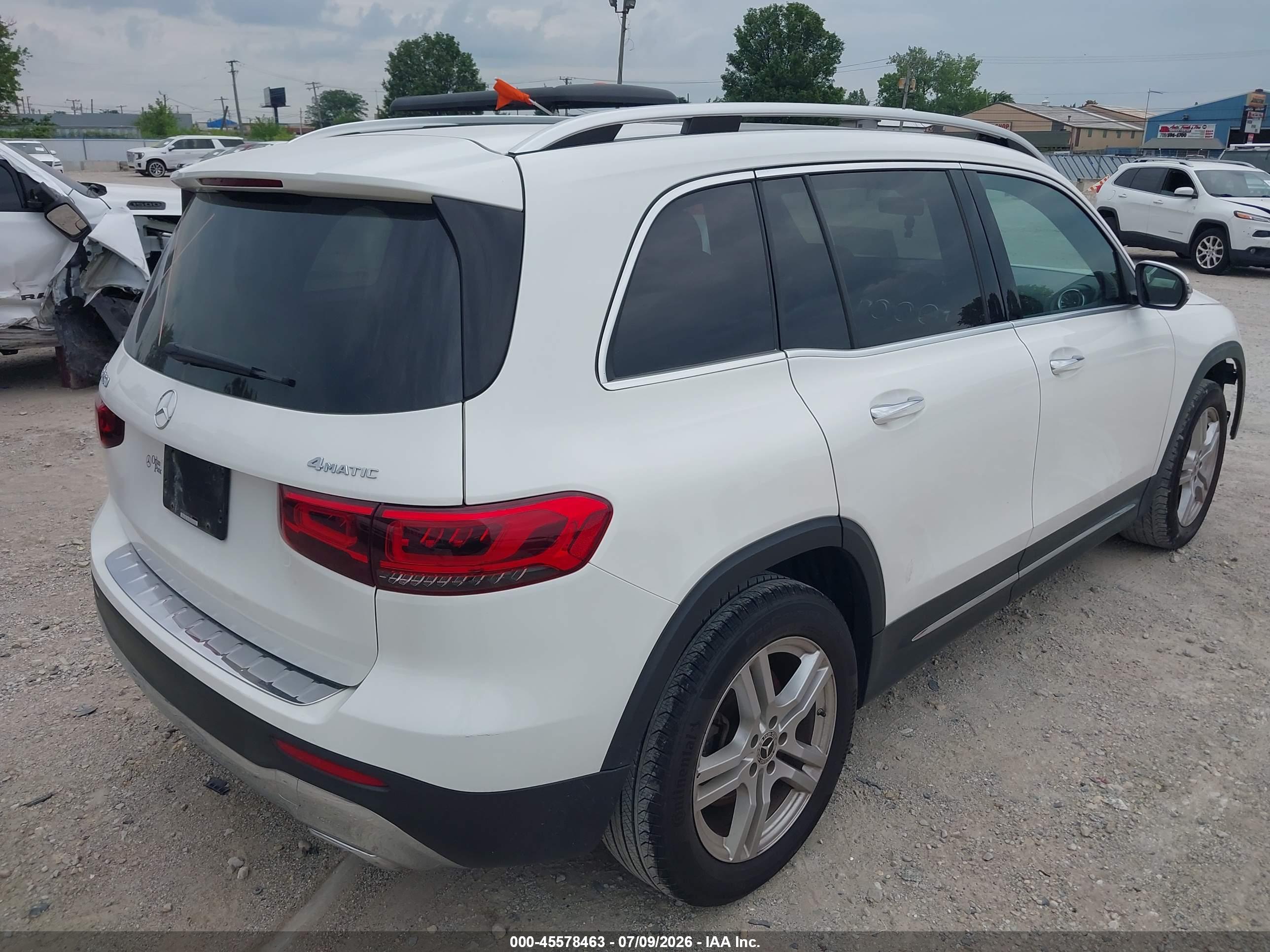 2023 MERCEDES-BENZ GLB 250 4MATIC