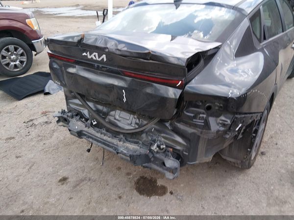 2025 KIA K4 LXS