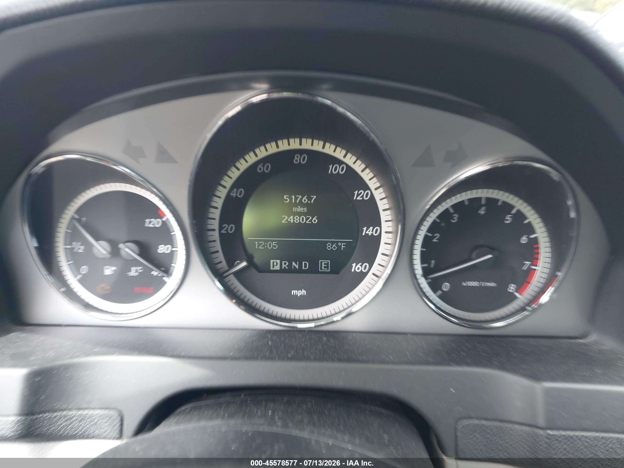 2011 MERCEDES-BENZ C 300 C300 4-MATIC