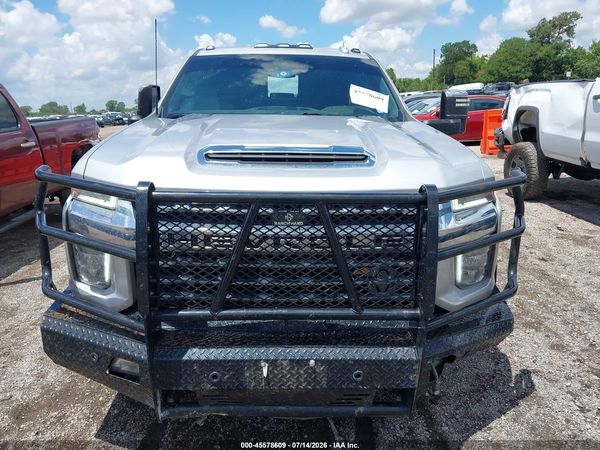 2022 CHEVROLET SILVERADO 2500HD 4WD  STANDARD BED LTZ — I115