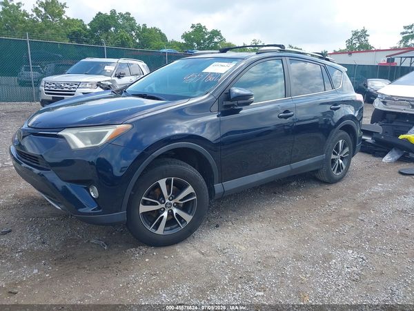2017 TOYOTA RAV4 XLE