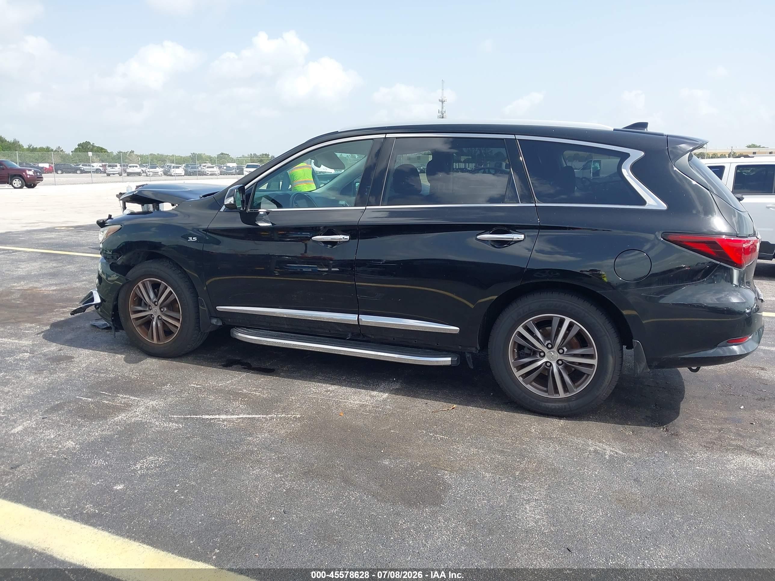 2017 INFINITI QX60