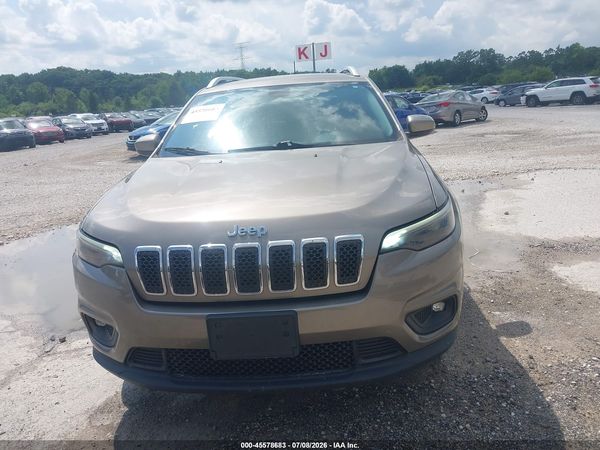 2019 JEEP CHEROKEE LATITUDE 4X4