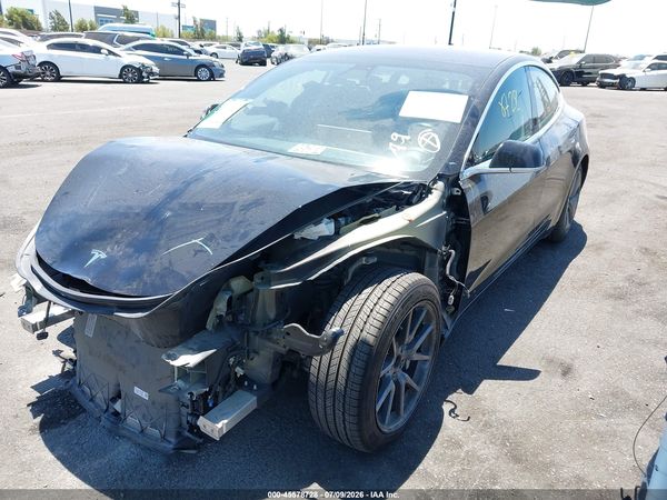 2018 TESLA MODEL 3 LONG RANGE/PERFORMANCE